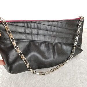 Victorias Secret Faux Black Leather Clutch With Silver Chain Strap 《312》P‎